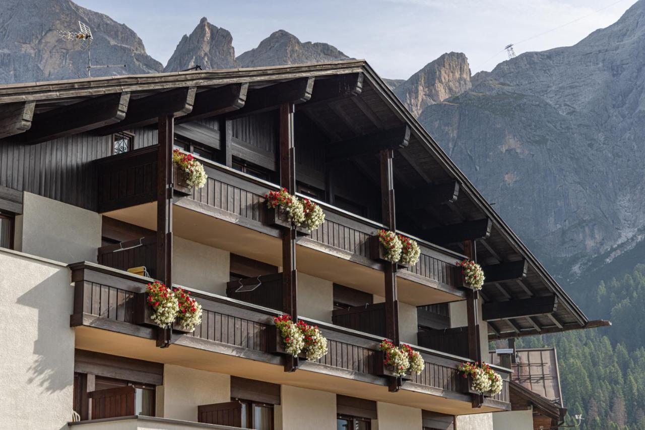 Hotel Panorama San Martino Di Castrozza Esterno foto