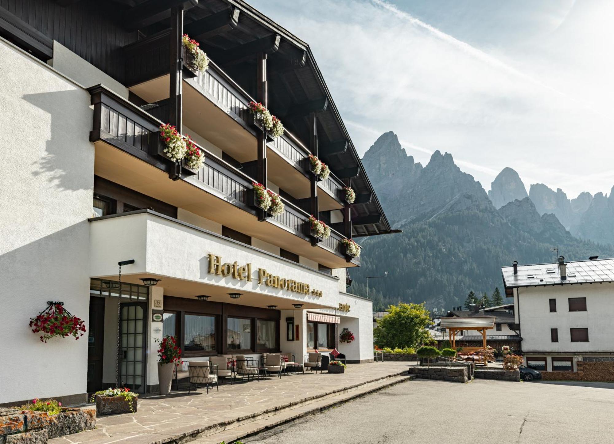 Hotel Panorama San Martino Di Castrozza Esterno foto